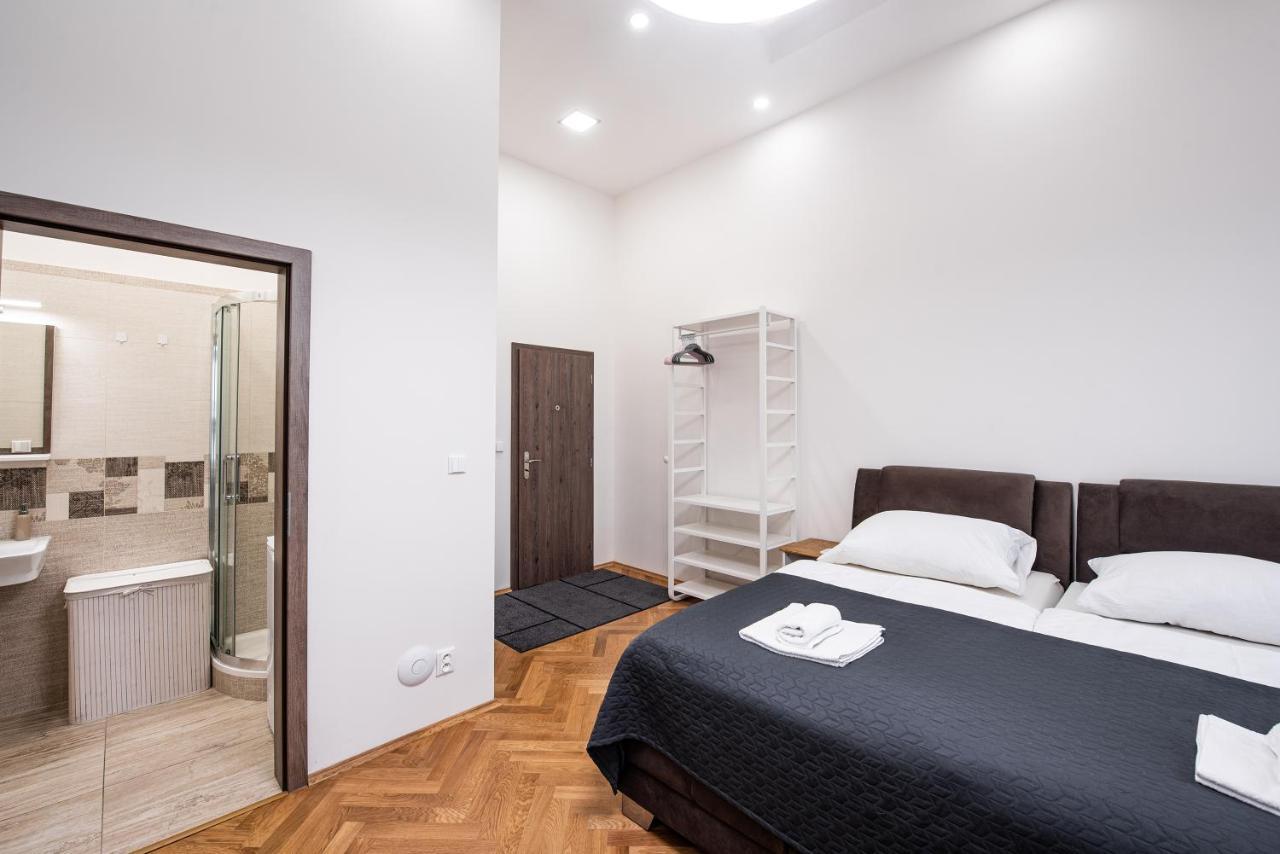Appartamento Dlazdena Praga